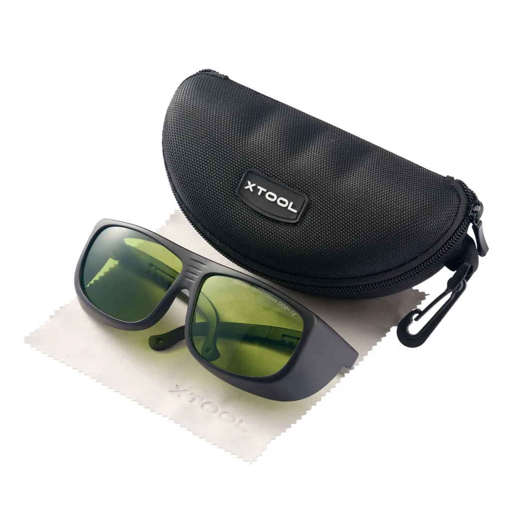 xTool-Safety-Goggles-Set-IR-LP-31374_5.webp